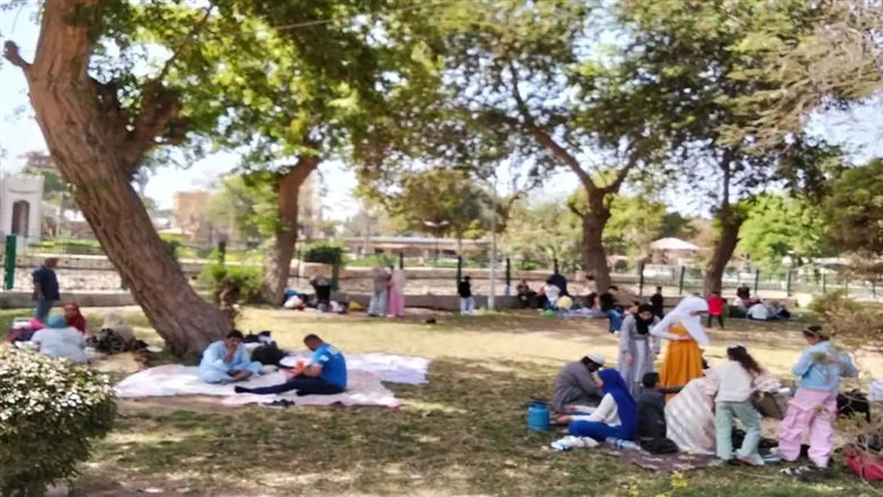 ما مصير ترحيل إجازة شم النسيم 2026 في أجندة العطلات المصرية؟